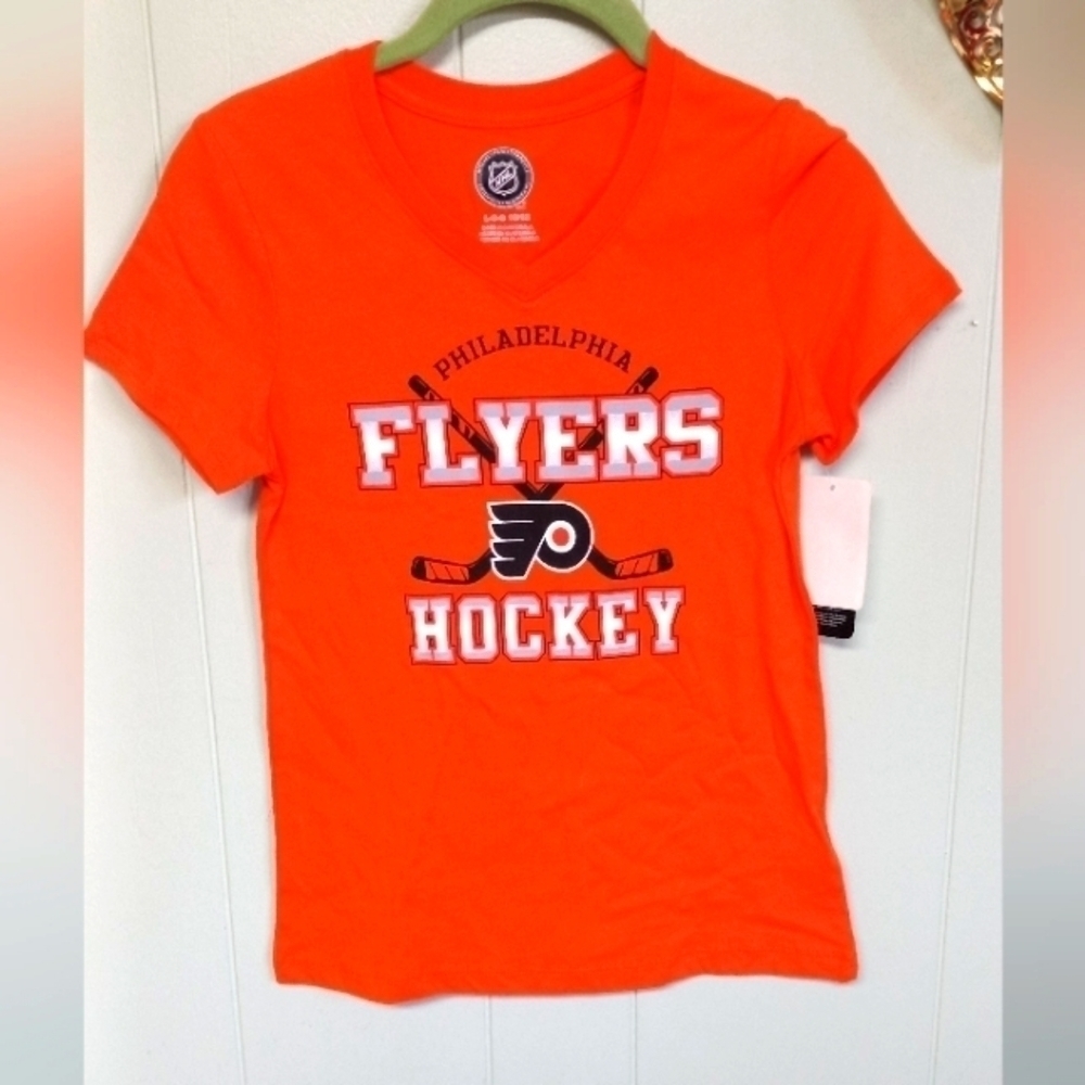 NWT NHL PHILADELPHIA FLYERS GIRLS T SHIRT SZ L 10/12